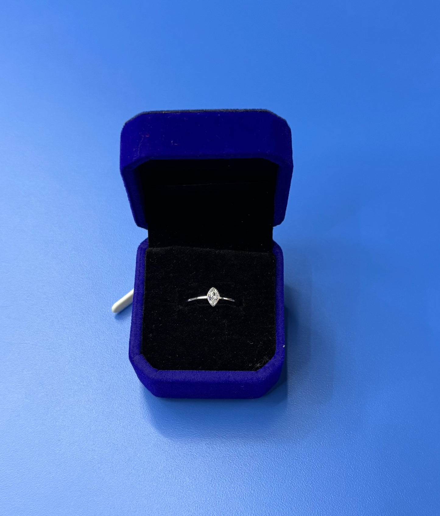 Sortija Marquise 6”