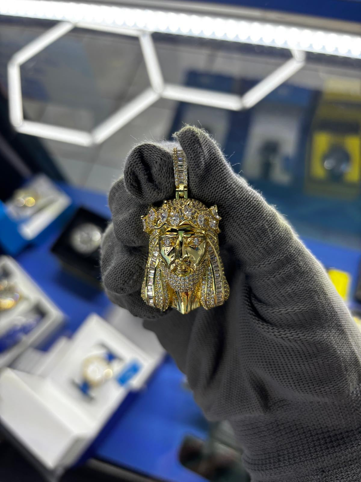 Pendant Cara De Jesus