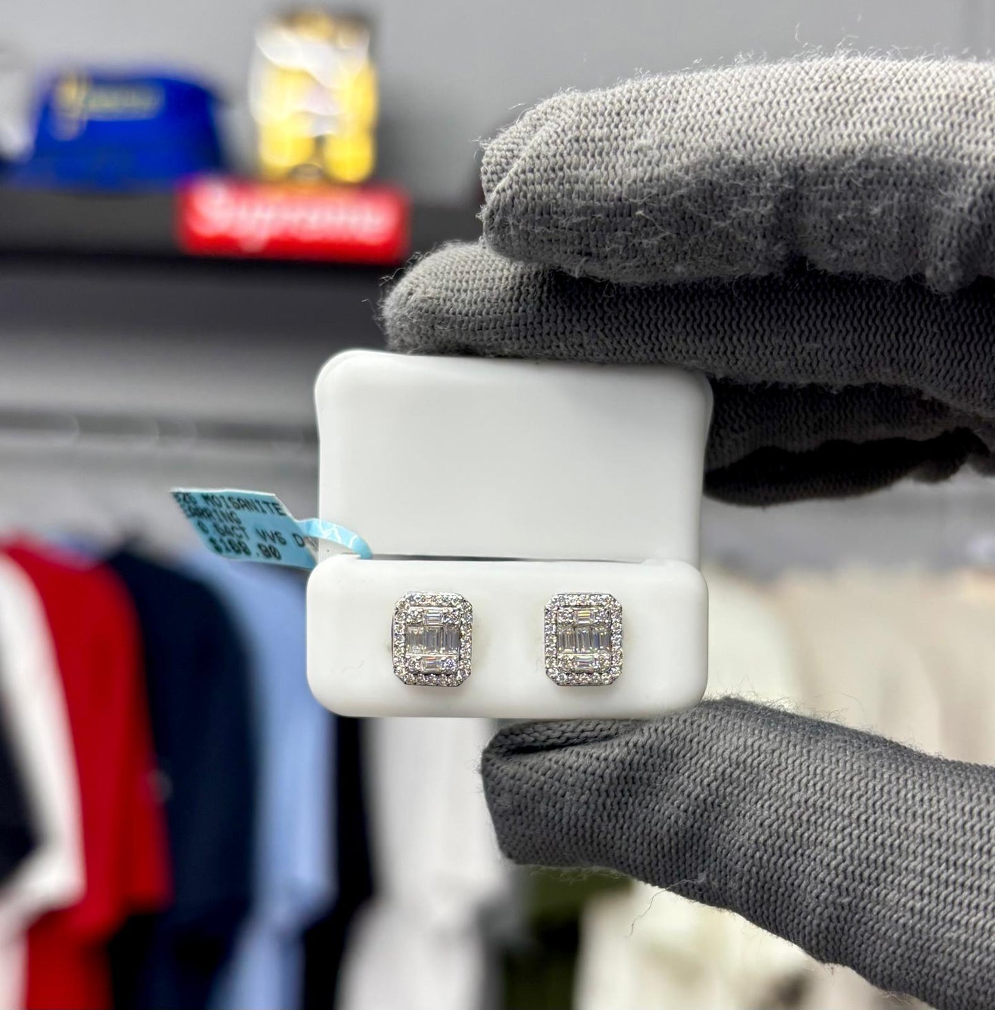 Pantallas Cuadradas Moissanite