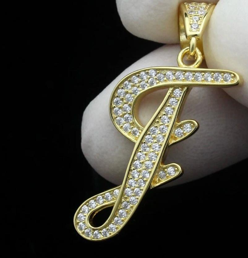 Inicial J