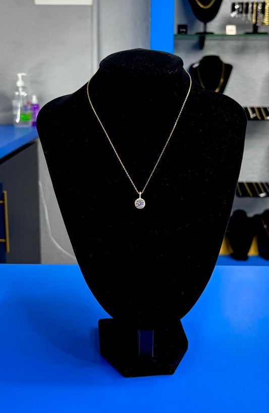 Cadena con pendant Halo