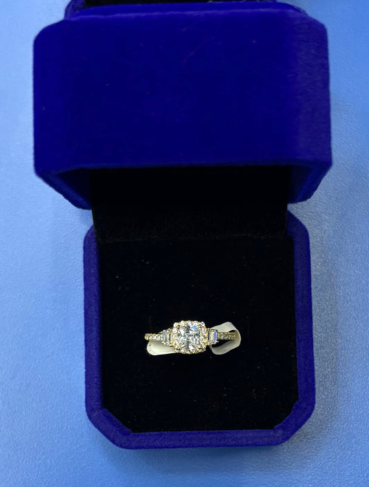 Sortija Emerald Cut  7”