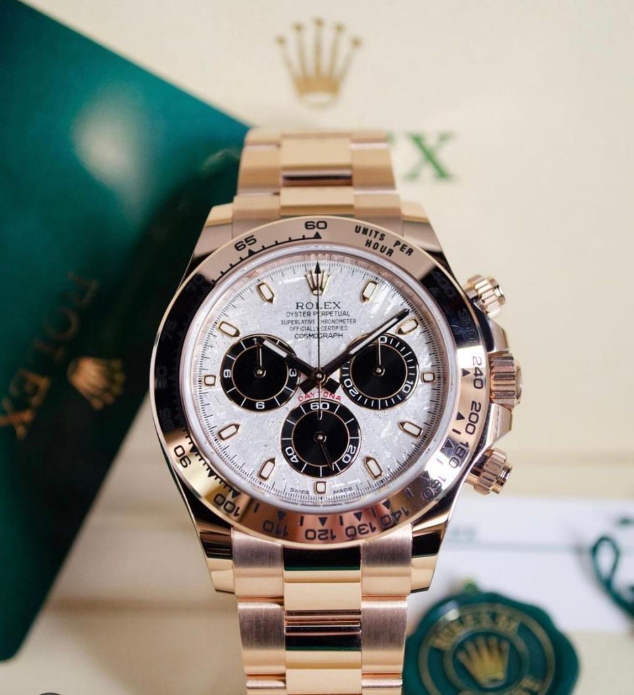 Rolex Oyster Perpetual Superlative Chronometer