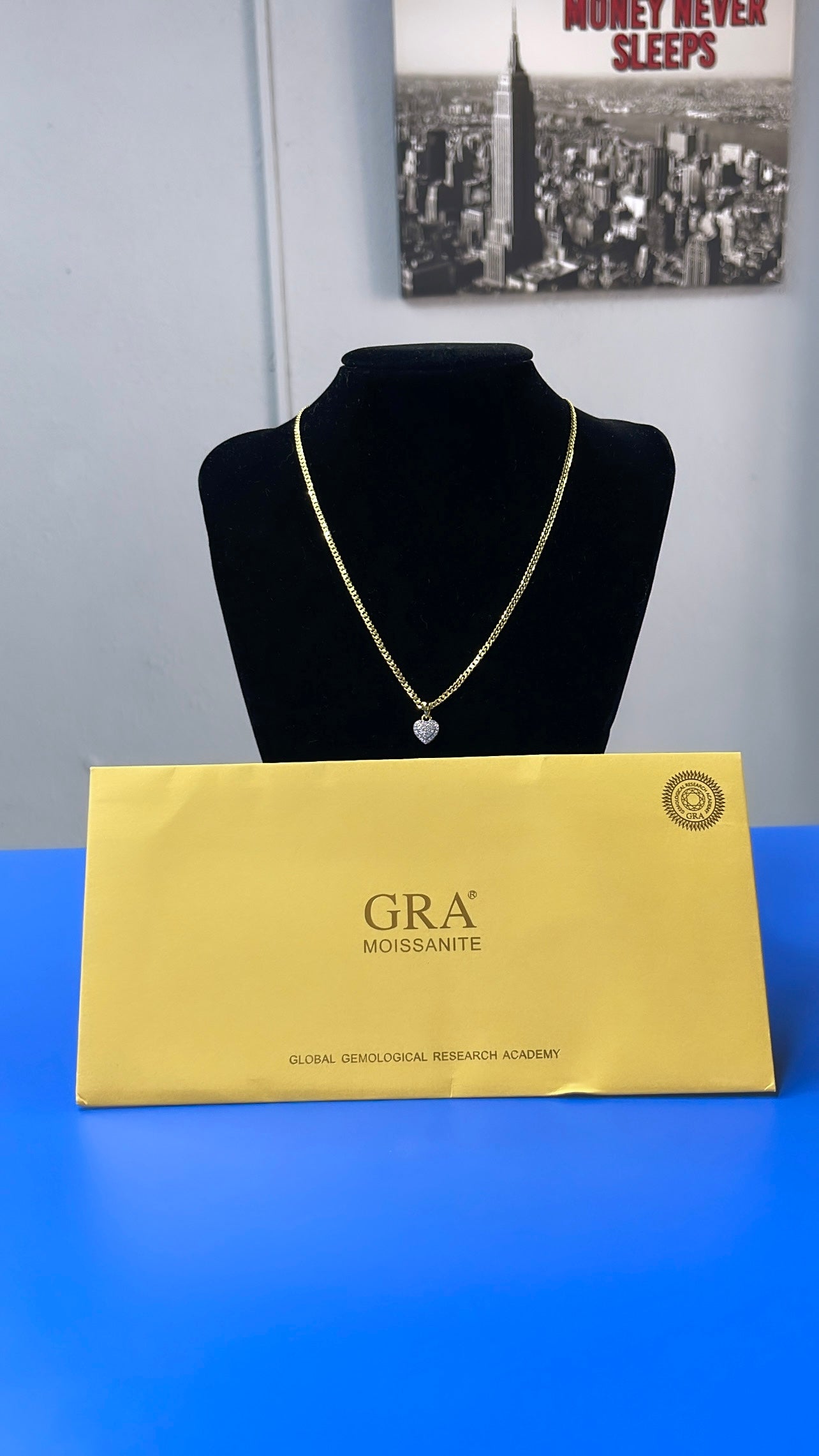 Cubana tradicional 2mm 18” con corazón moissanite
